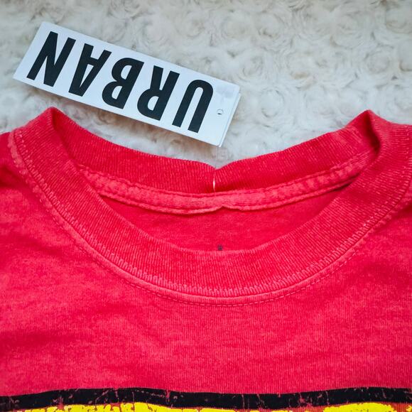 Urban Outfitters Unisex Keith Haring Red Running Heart Long Sleeve T Shirt M NEW - Picture 3 of 7